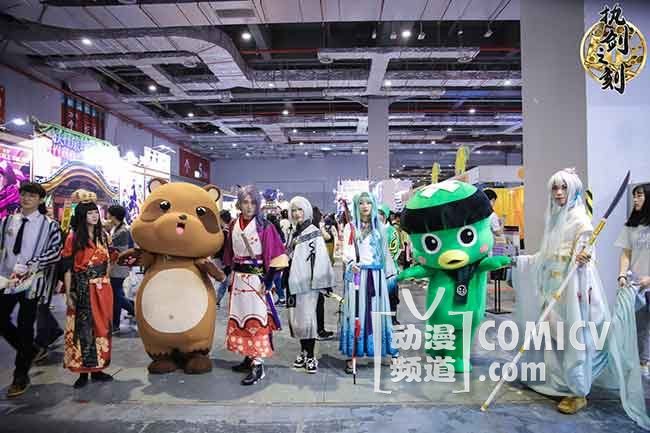 《执剑之刻》将跨次元的主题乐园搬到CP22,人气爆棚!-TopACG