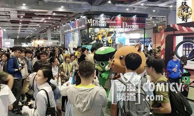 《执剑之刻》将跨次元的主题乐园搬到CP22,人气爆棚!-TopACG